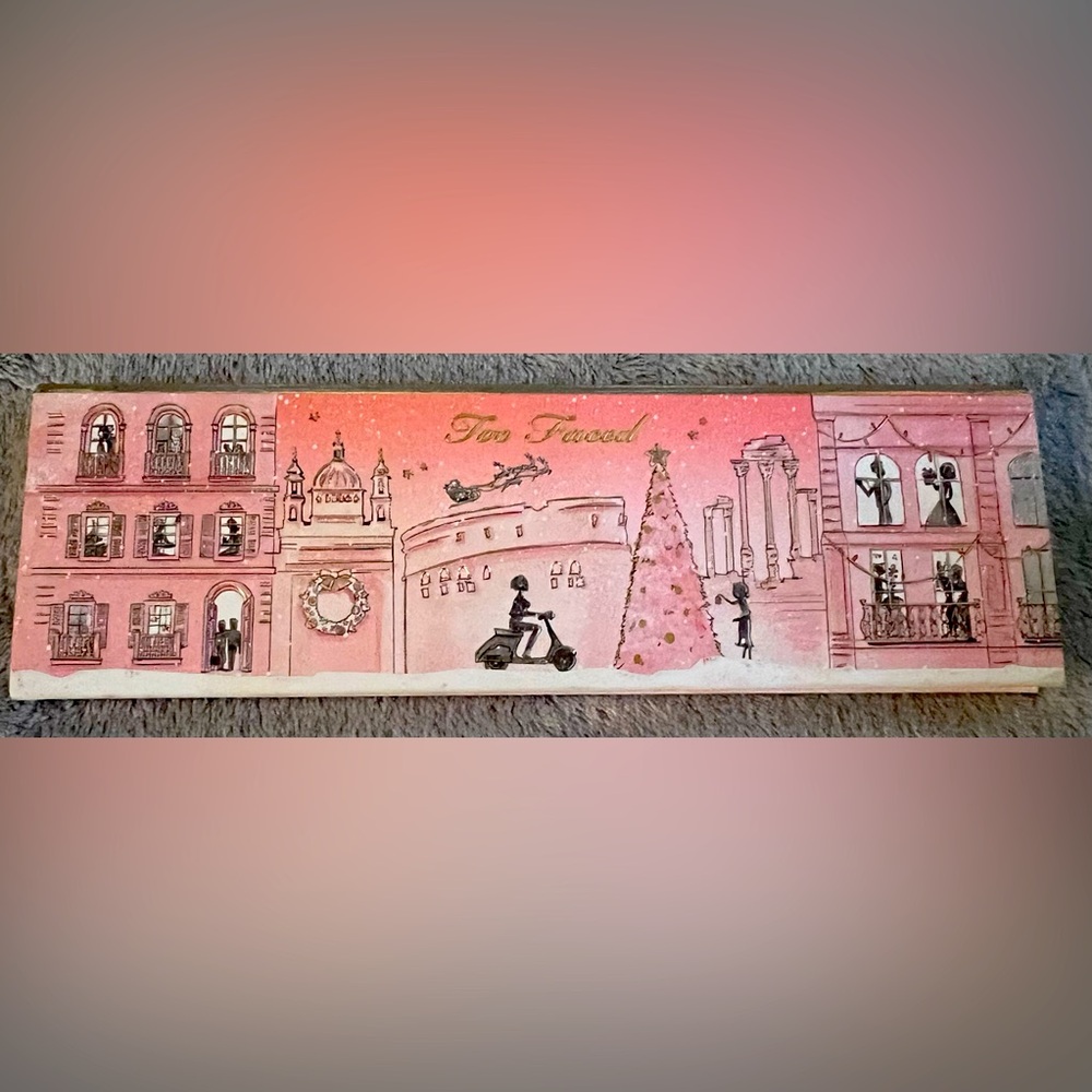 Too Faced Blush Palette